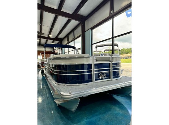 22' Challenger Series Pontoon 