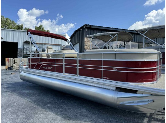 22' Challenger Series Pontoon 