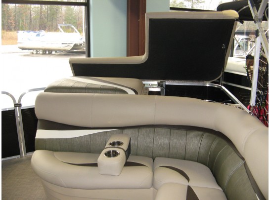 2435LX 24' TRITOON SOLD 1