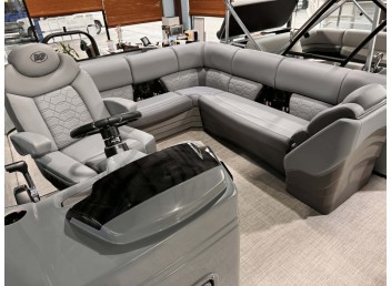 24' Prestige New Seat Line Rear Lounger Tritoon 