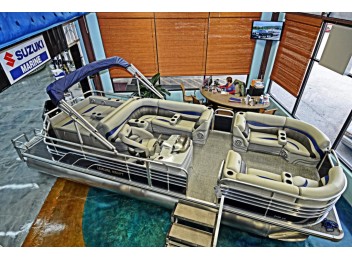 25'9" Prestige Model Rear Lounger Pontoon Boat