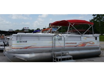 2004 Leisure Kraft Tri-Toon