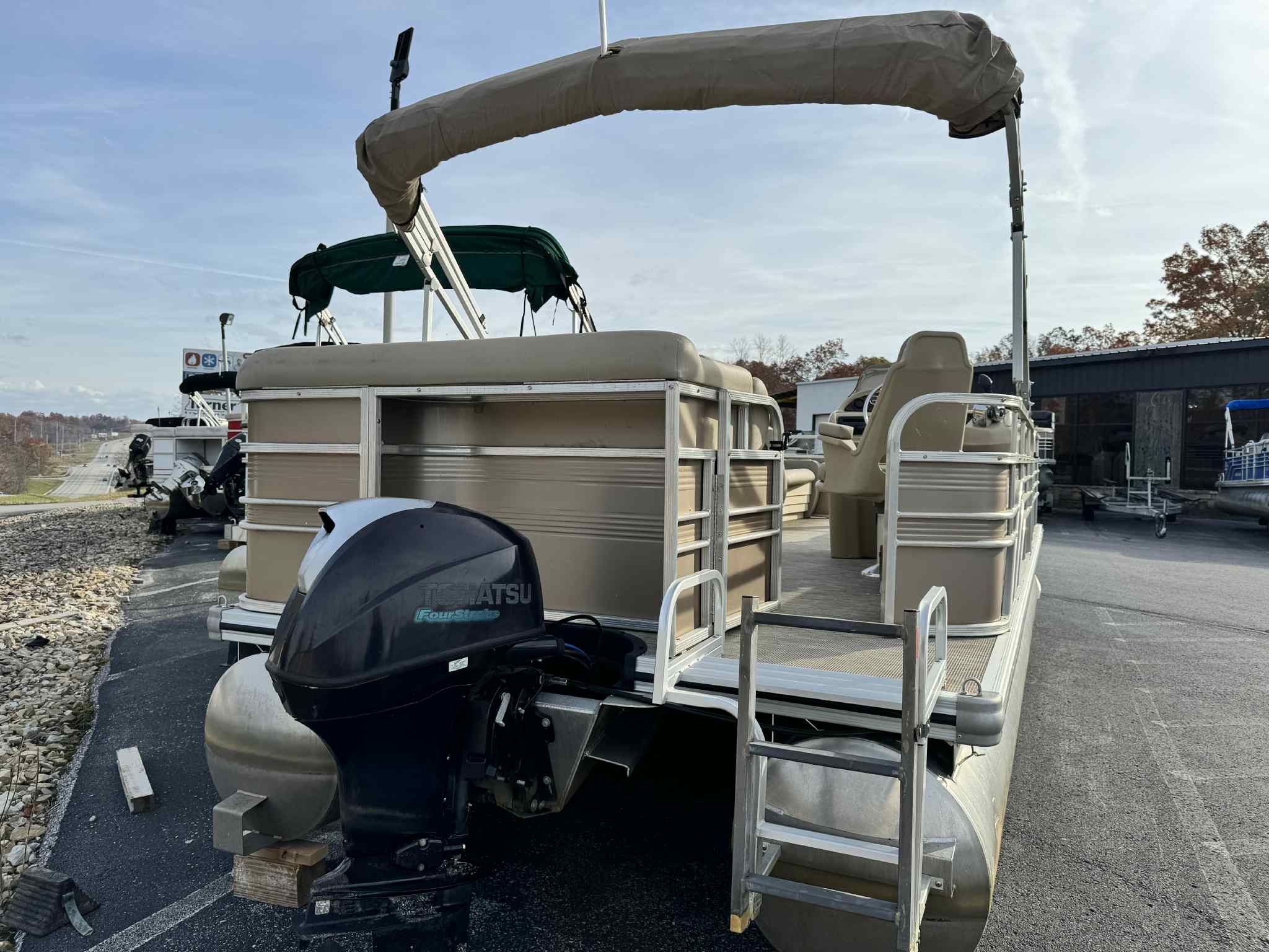 2016 22' Prestige series Leisure Kraft Pontune - Used Boats